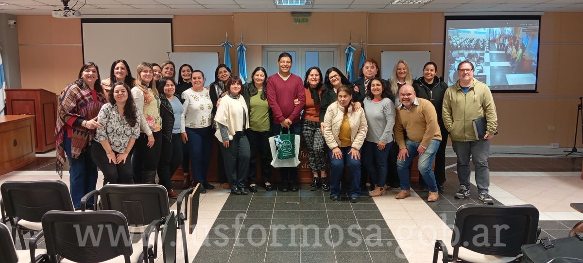 Charla en la Escuela Judicial
